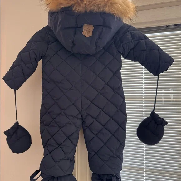 Mackage Snowsuit with real fur 12 months - Picture 2 of 10